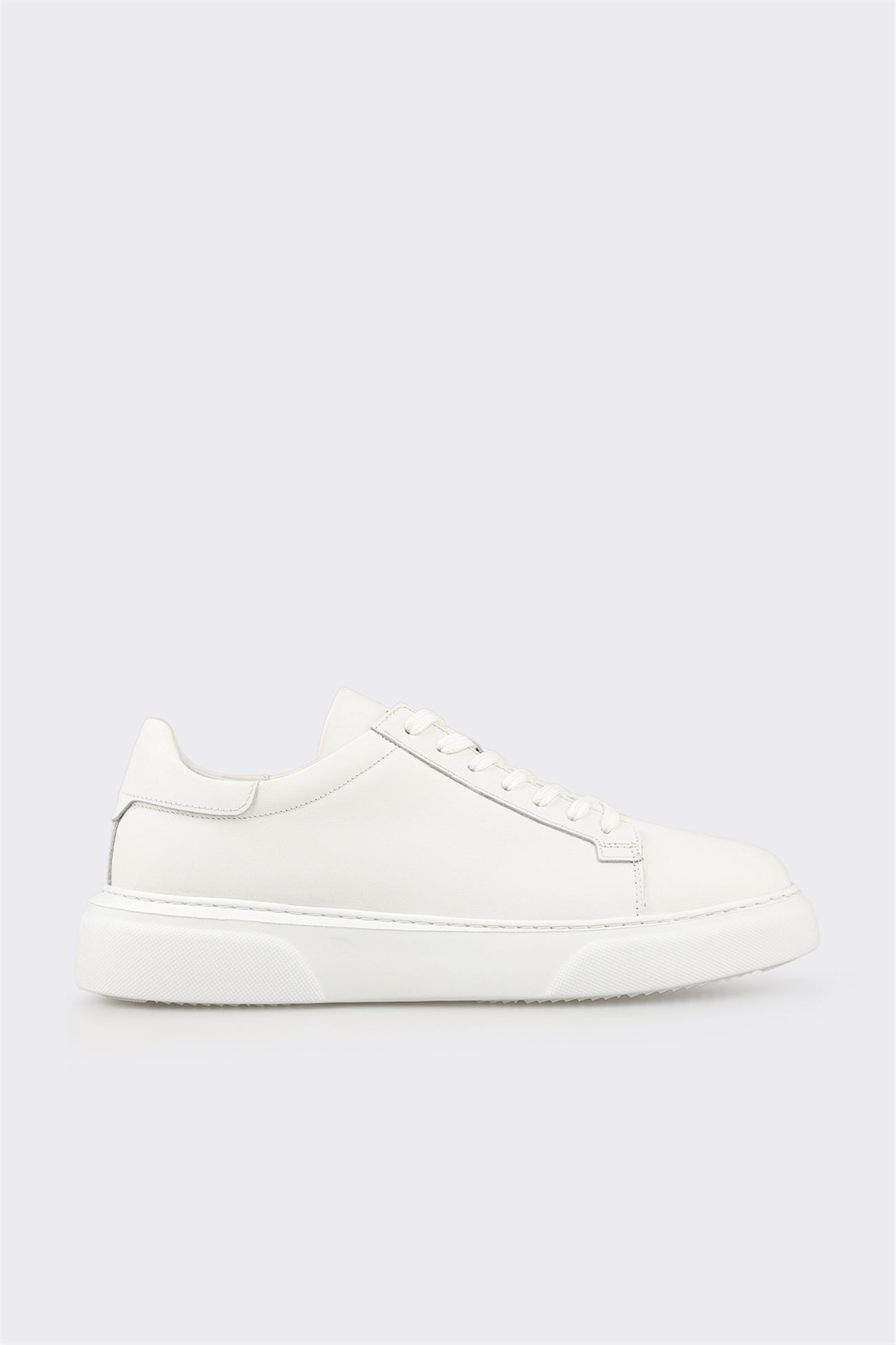 White Leather Men's Casual Shoe