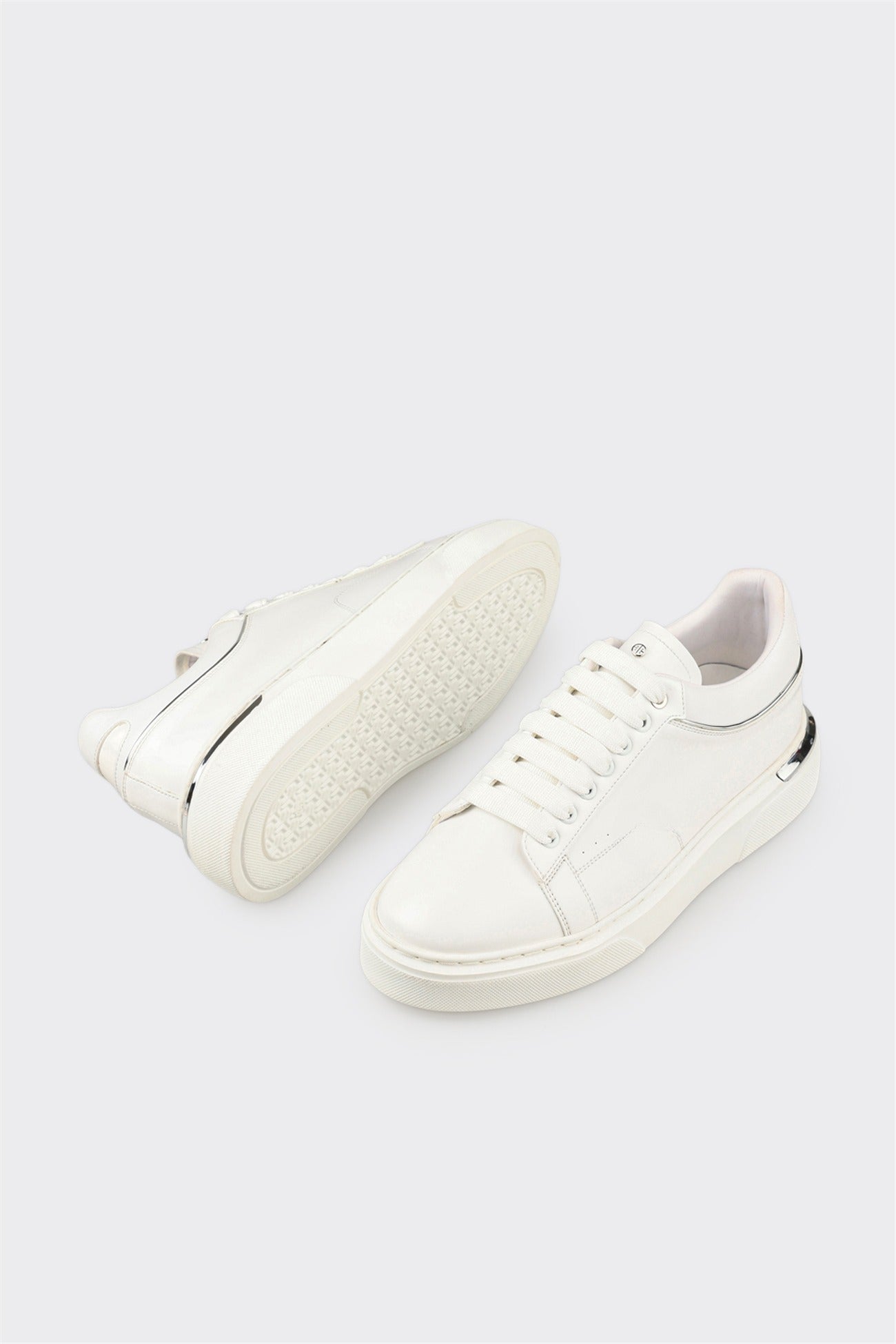 White Men's Sneaker