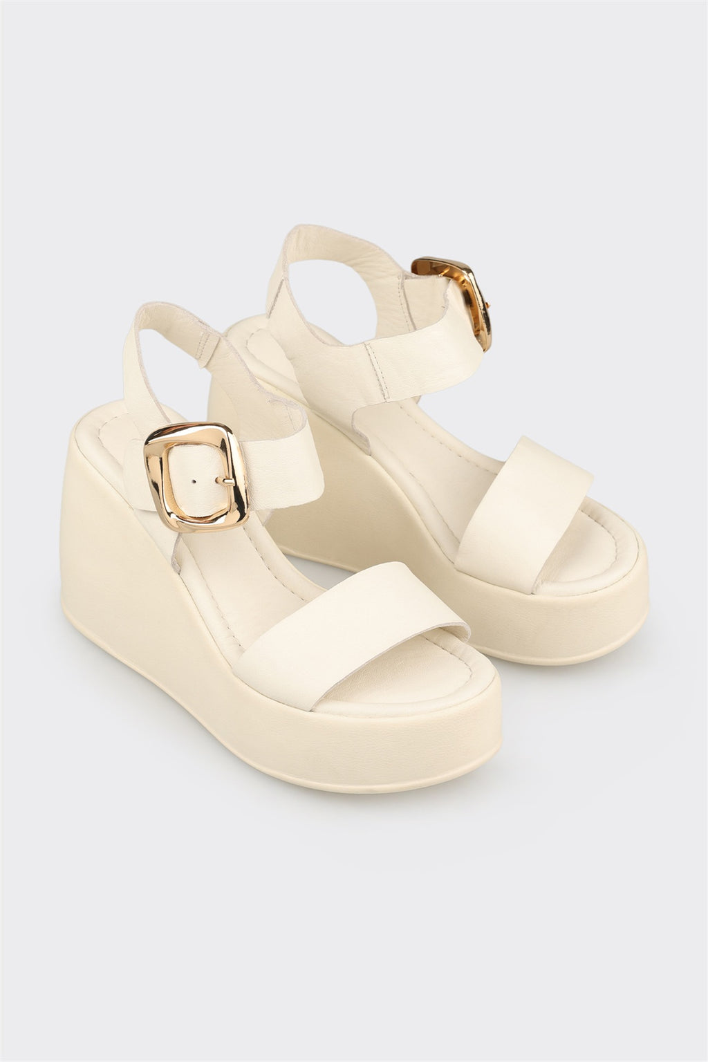 Ekru Leather Women's Wedge Sandal