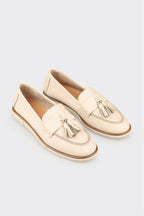 Ecru Leather Women's Casual Shoe