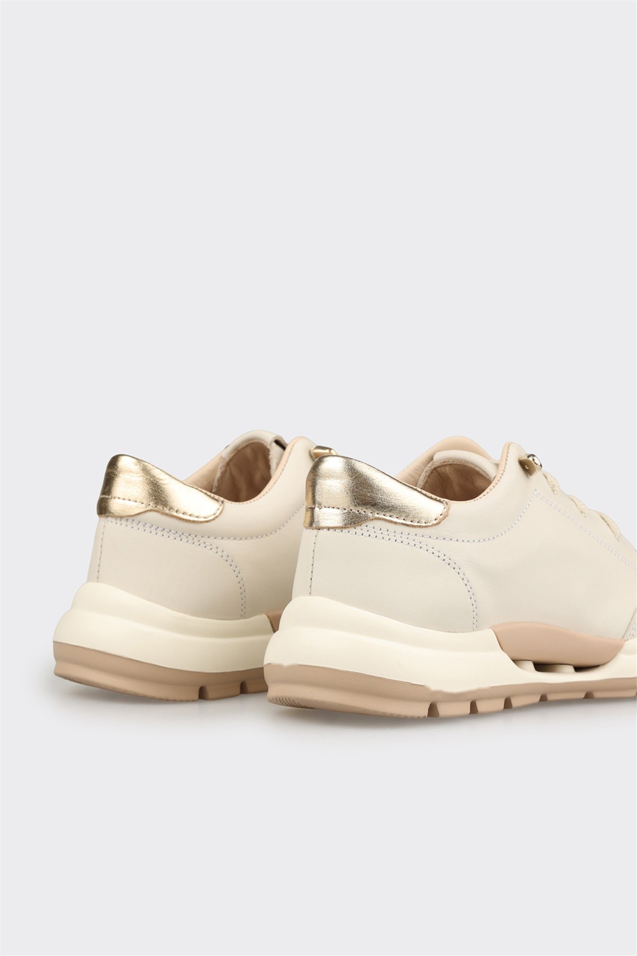 Ekru Leather Women's Sneaker