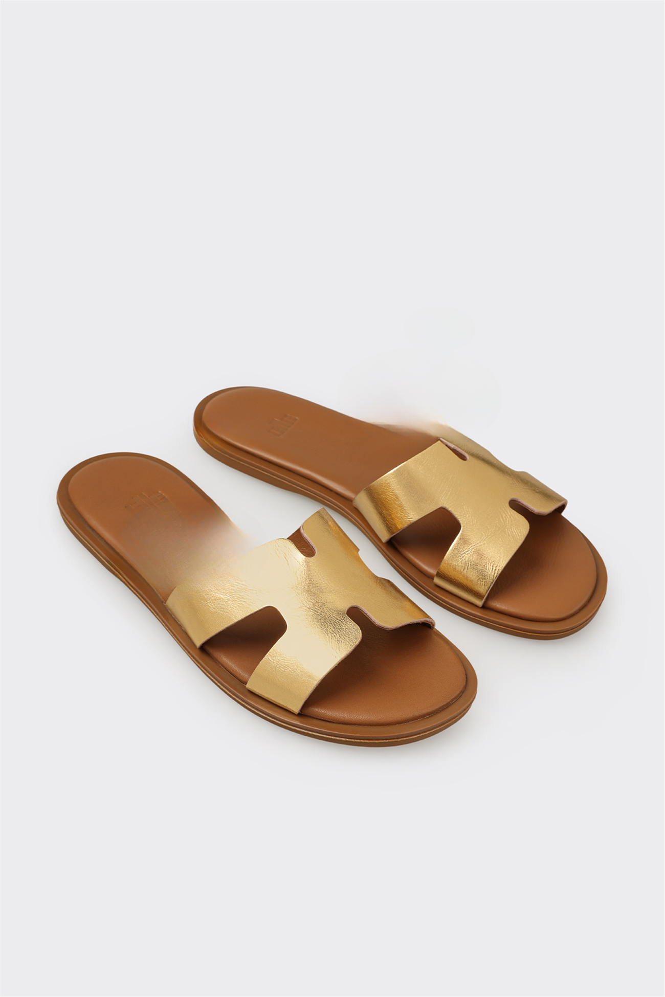 Gold Leather Women's Flat Mule