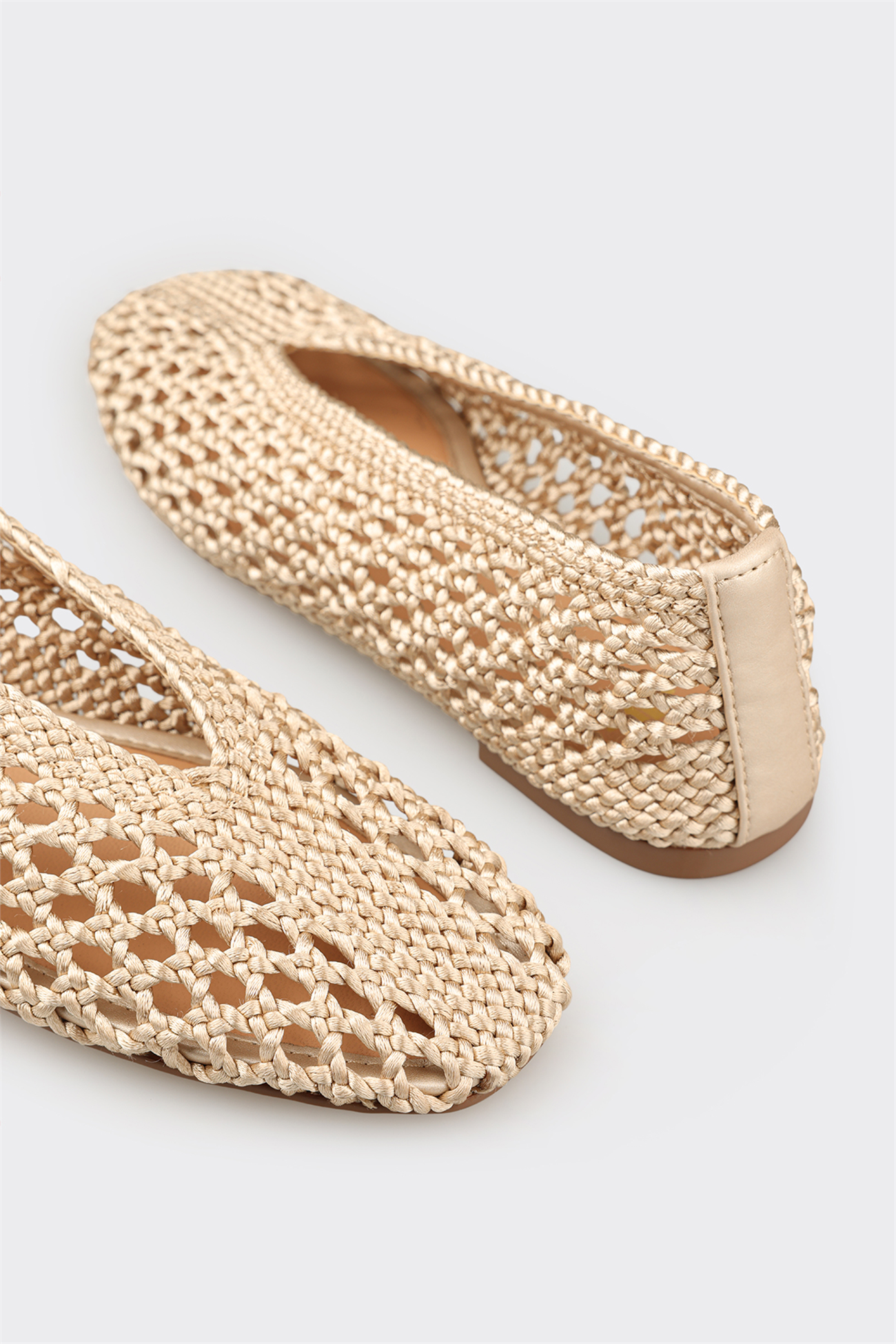 Gold Women's Casual Shoe