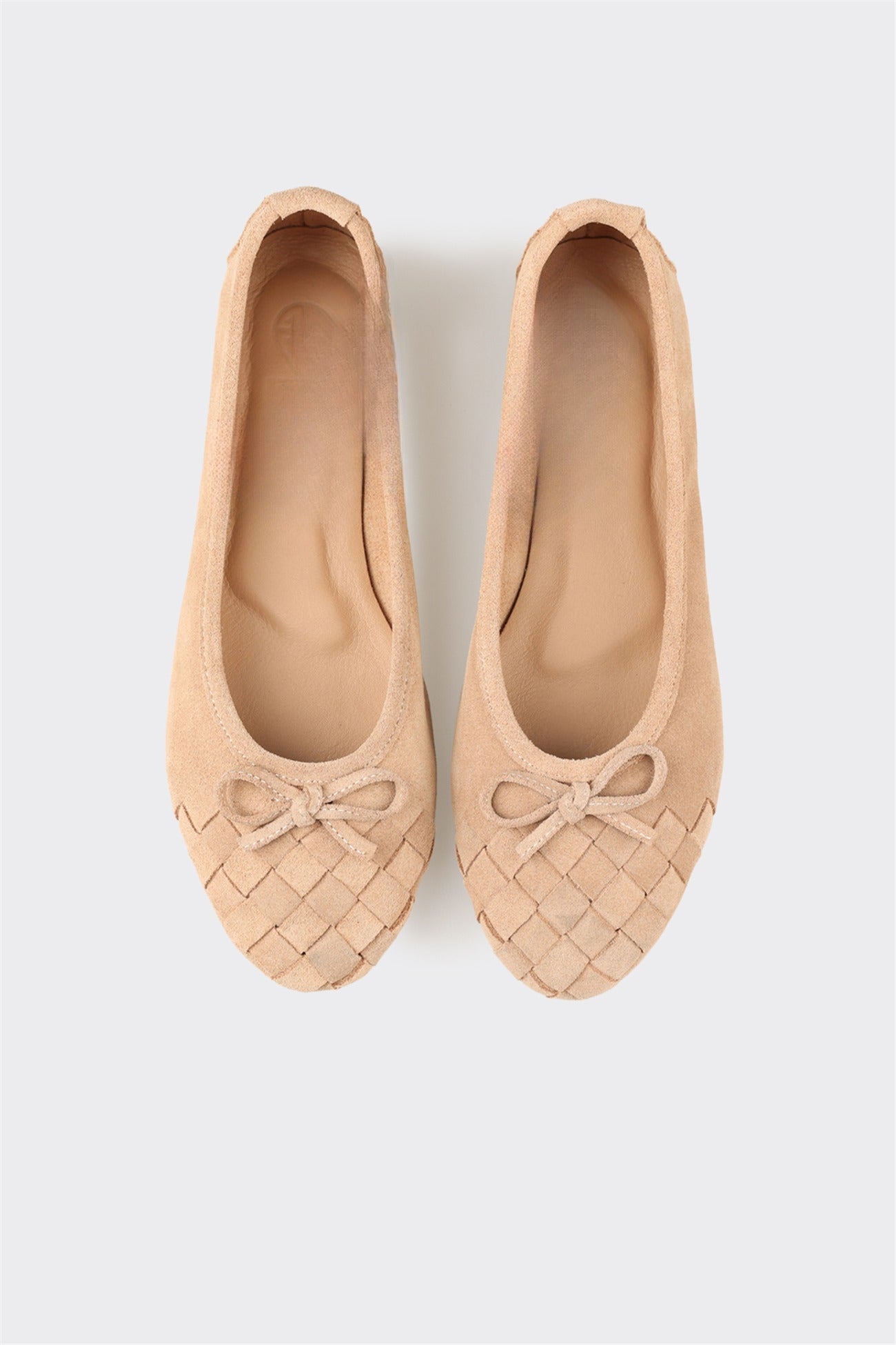 Natural Leather Women's Casual Shoe
