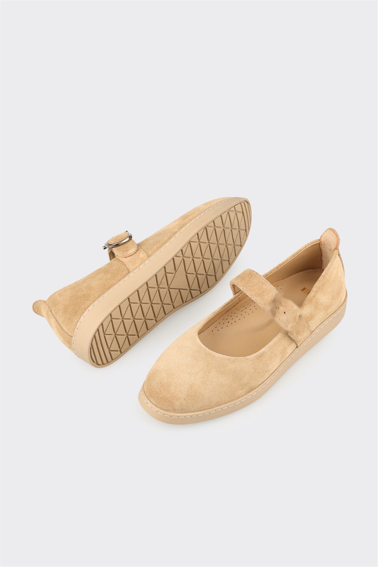 Natural Leather Women's Casual Shoe