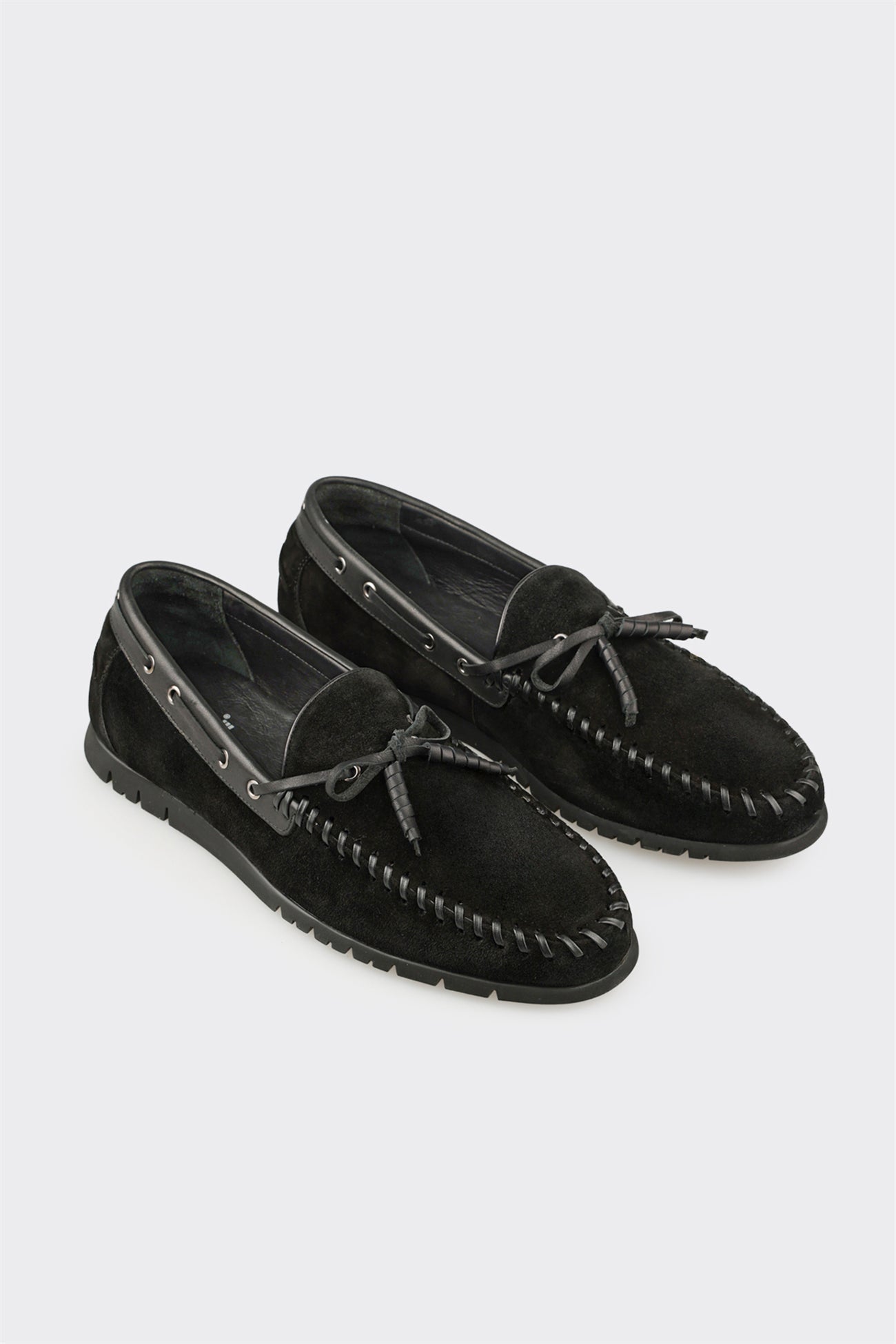 Black Leather Men's Casual Shoe