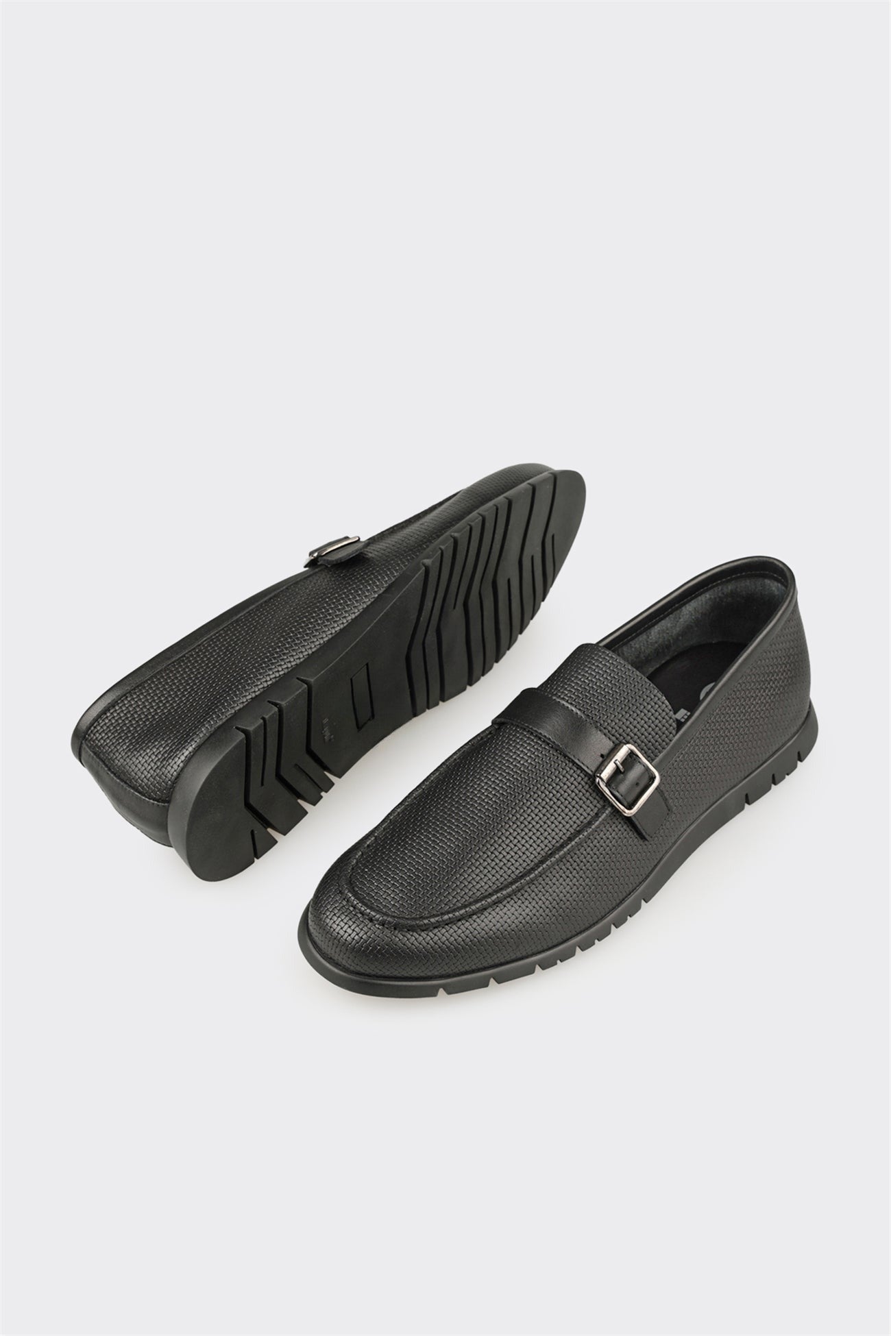 Black Leather Men's Casual Shoe