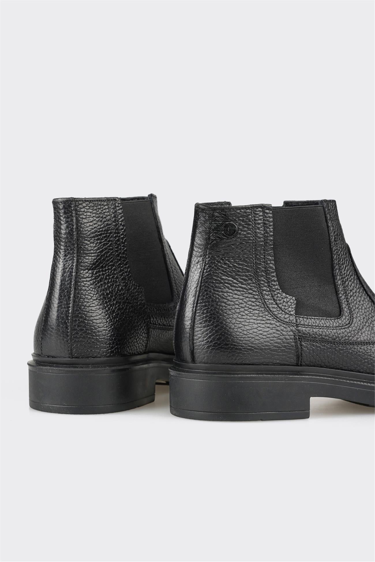 Black Leather Men's Casual Boot