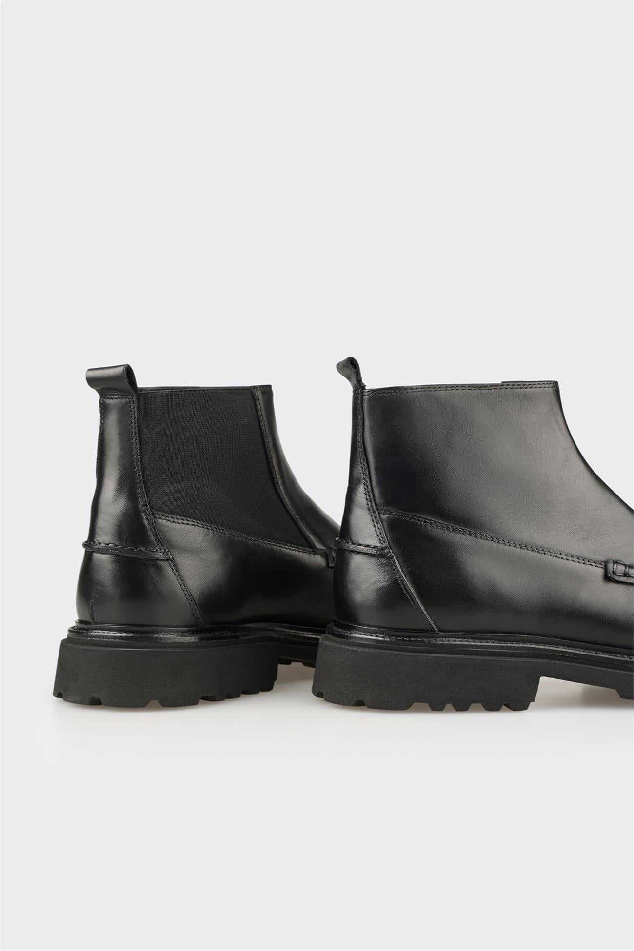 Black Leather Men's Casual Boot