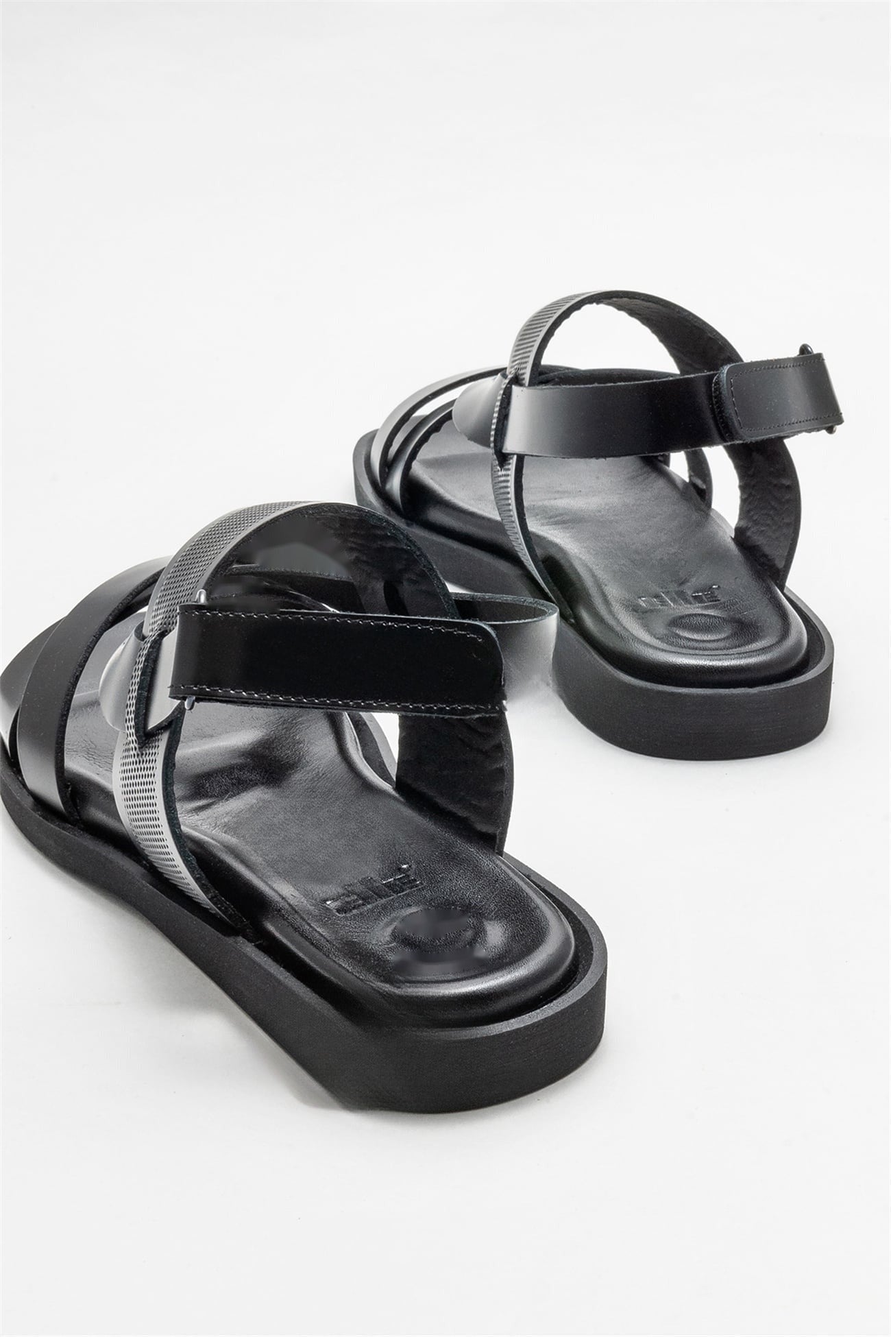 Black Leather Men's Casual Sandal
