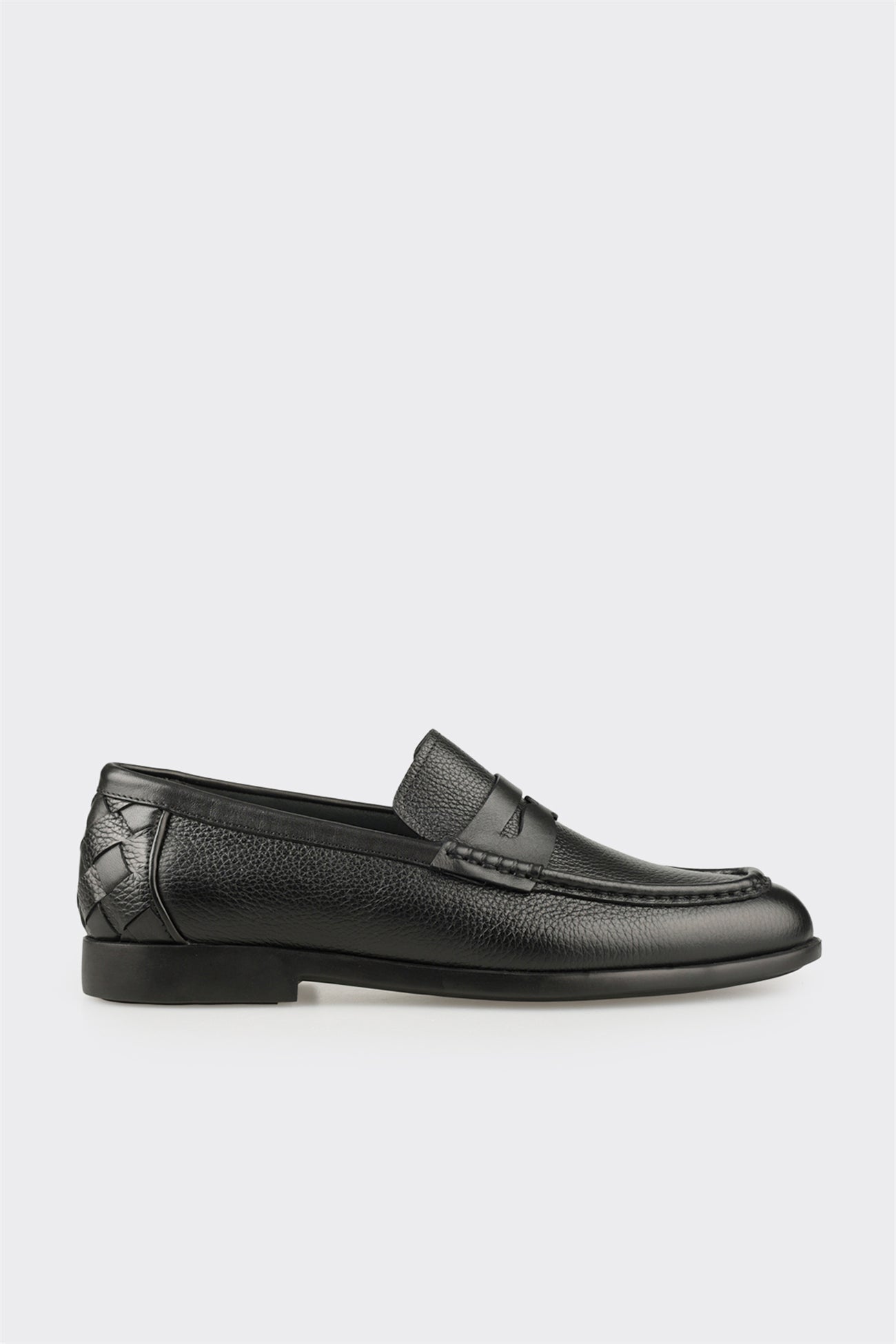 Black Leather Men's Classic Shoe