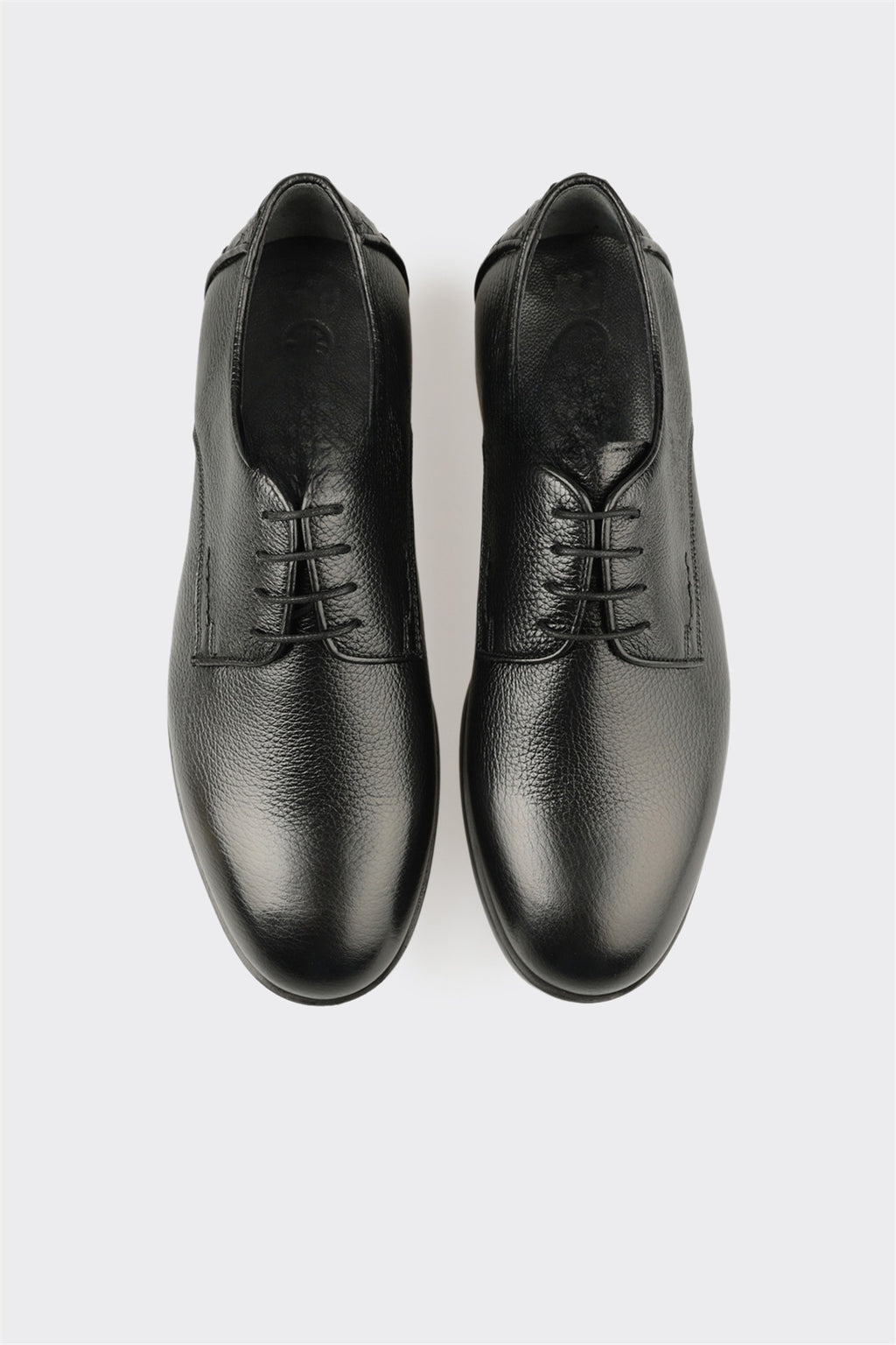 Black Leather Men's Classic Shoe