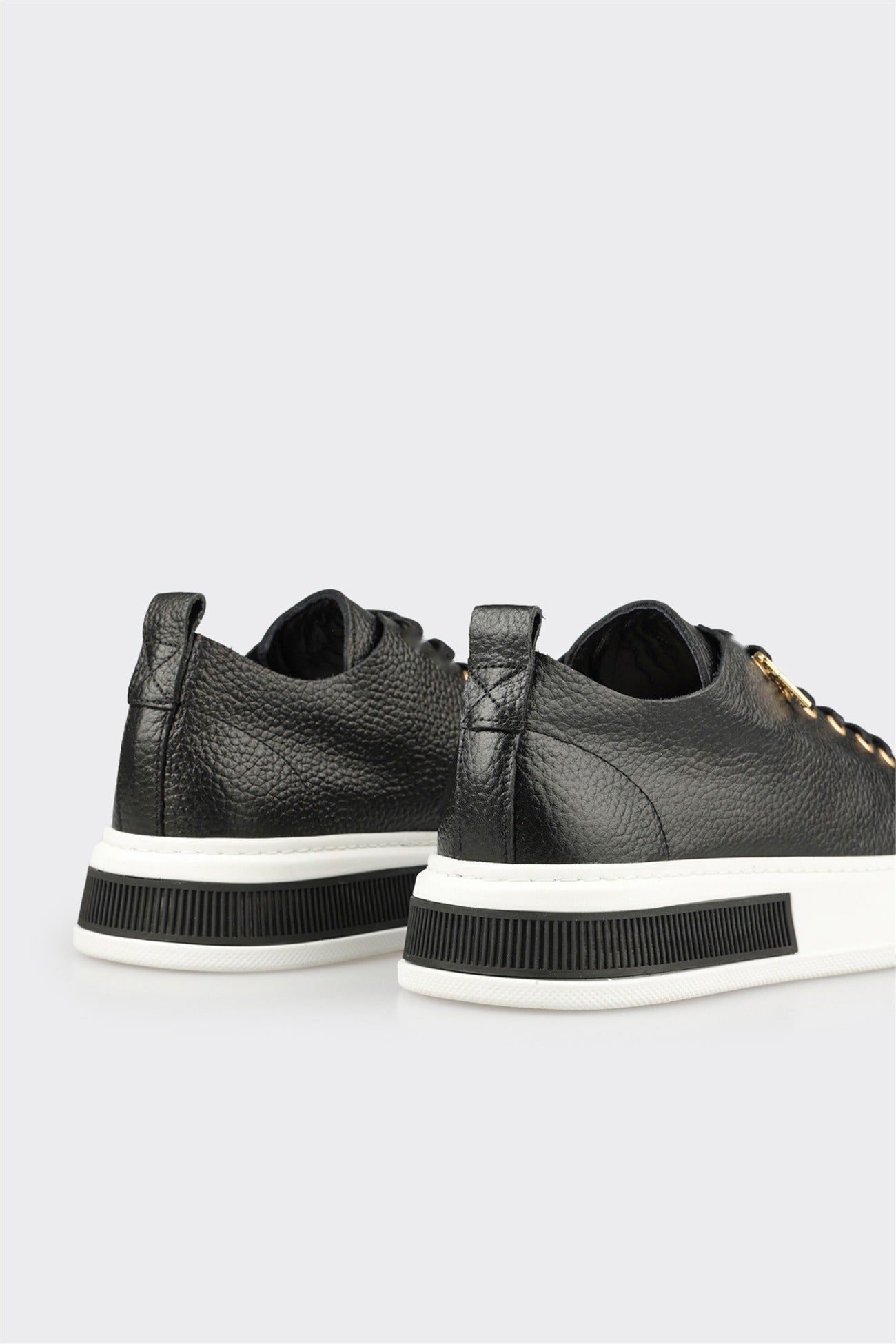 Black Leather Men's Sneaker