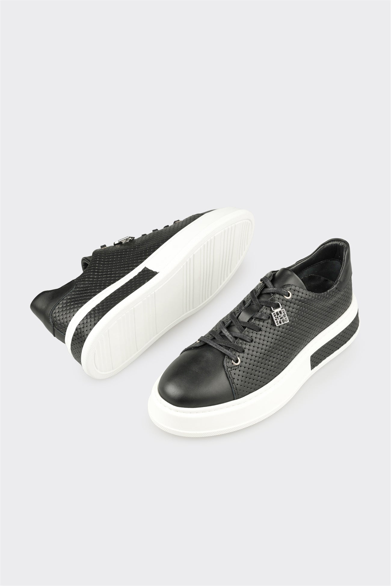 Black Leather Men's Sneaker