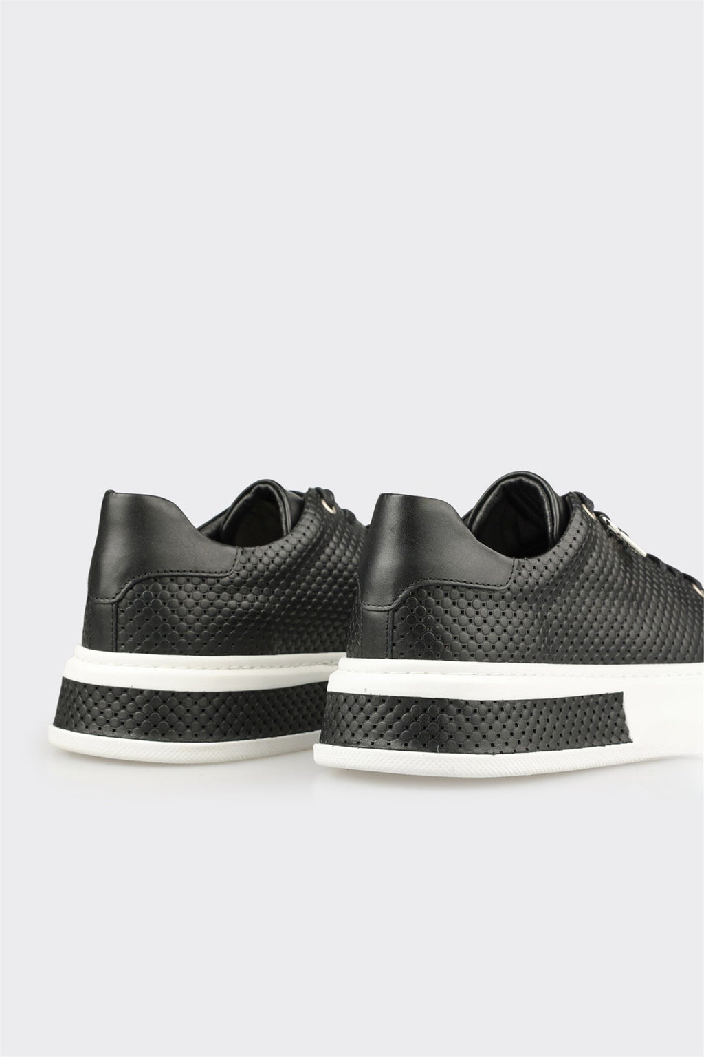 Black Leather Men's Sneaker