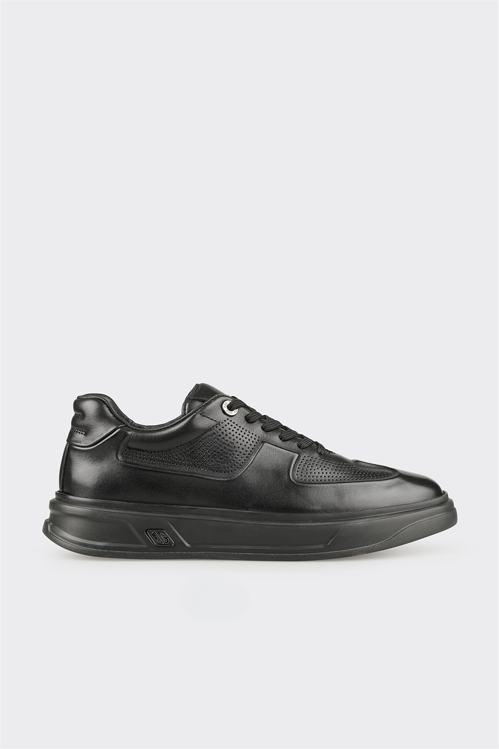 Black Leather Men's Sneaker