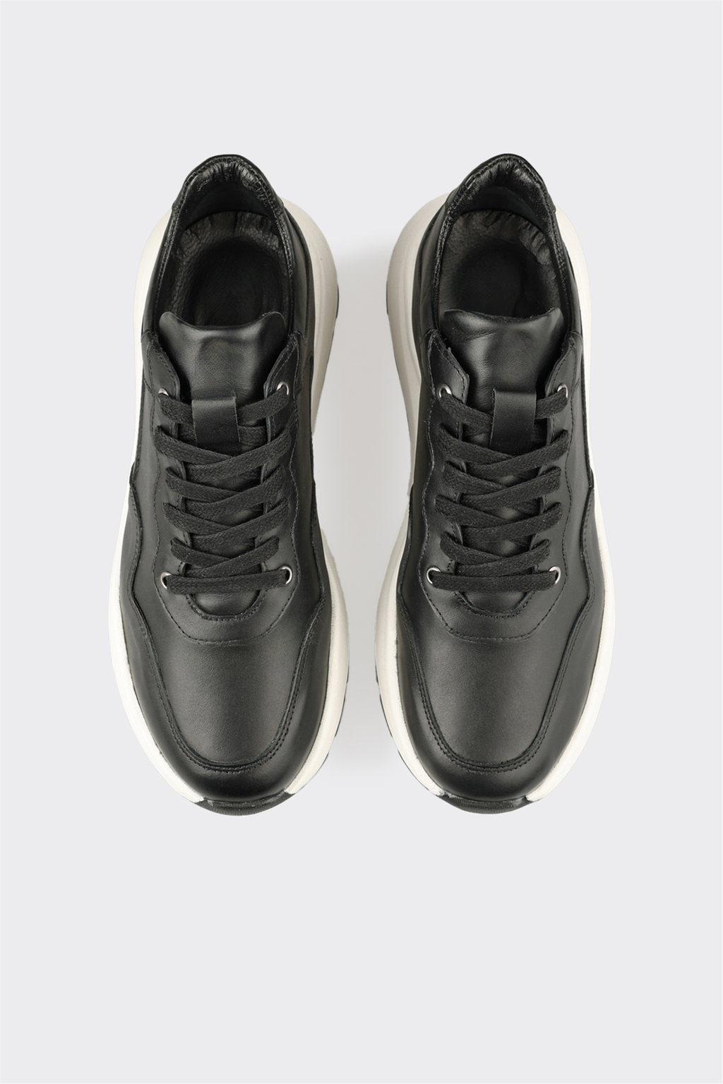 Black Leather Men's Sneaker