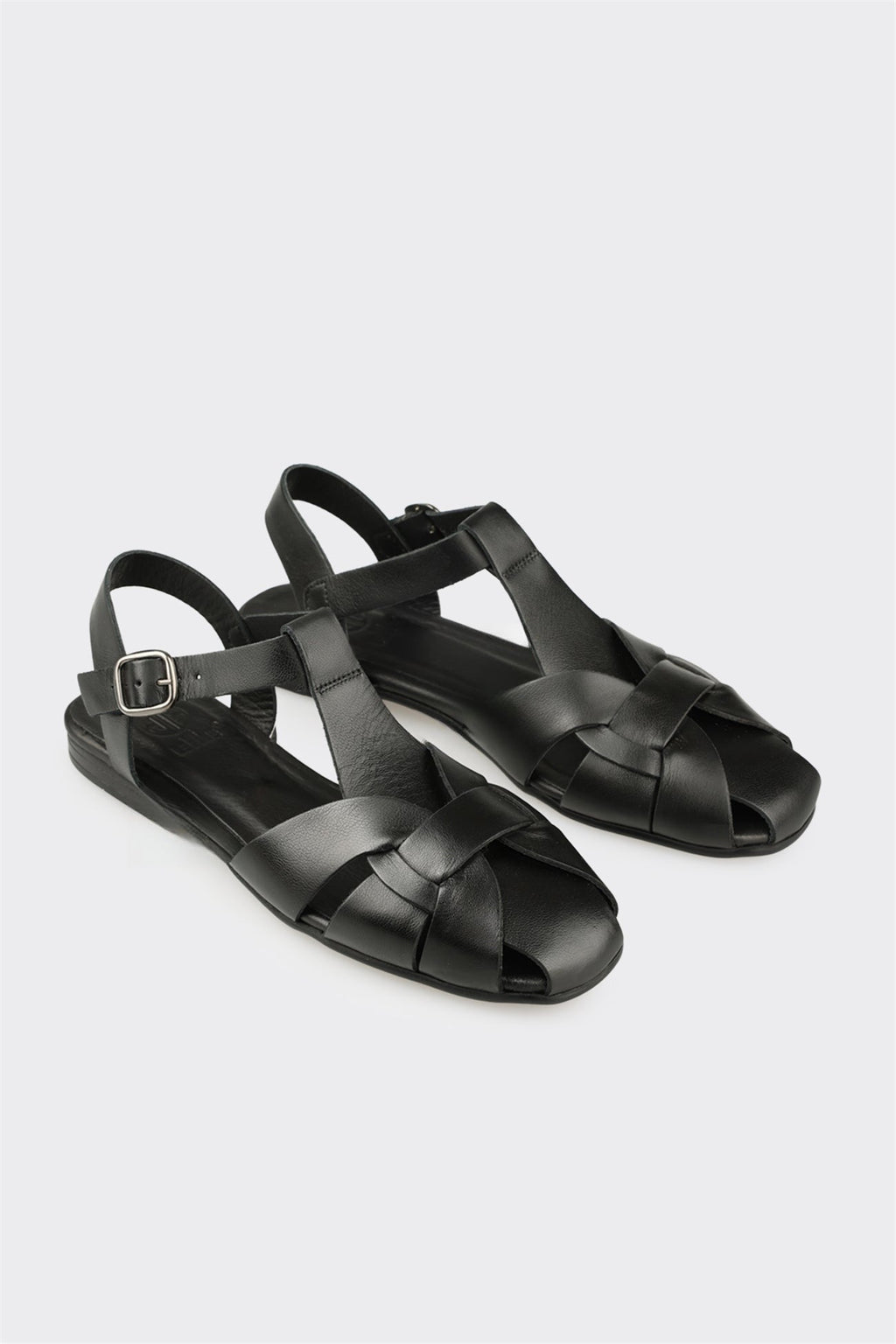 Black Leather Women's Casual Shoe