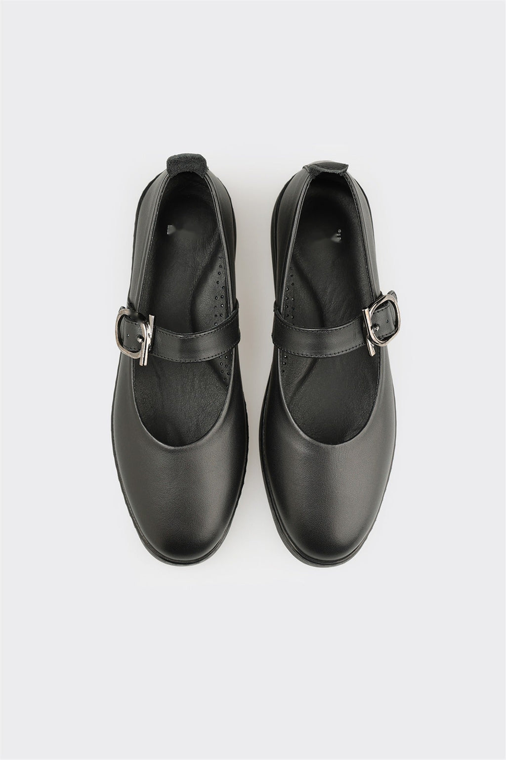 Black Leather Women's Casual Shoe