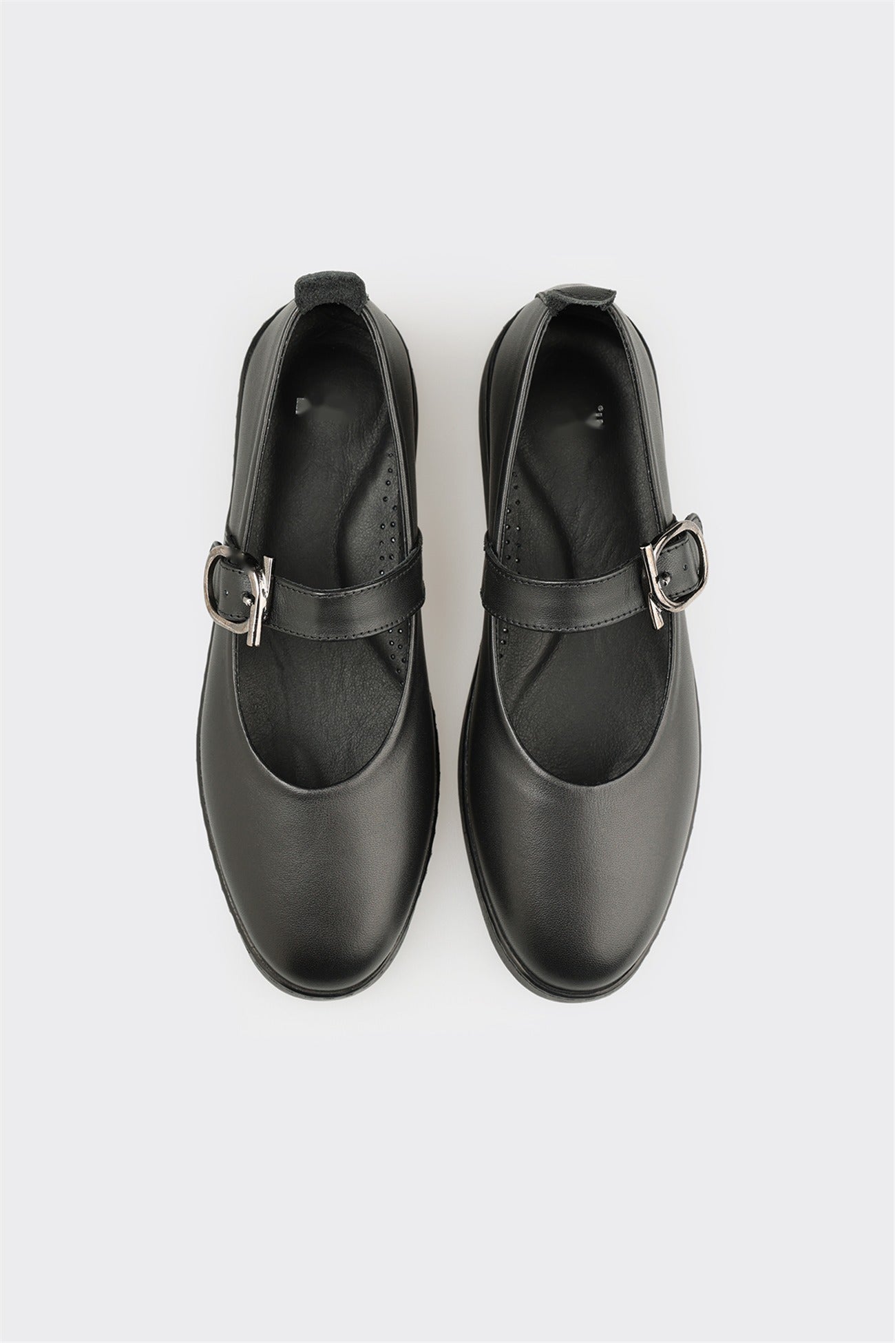 Black Leather Women's Casual Shoe