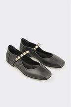 Black Leather Women's Casual Shoe