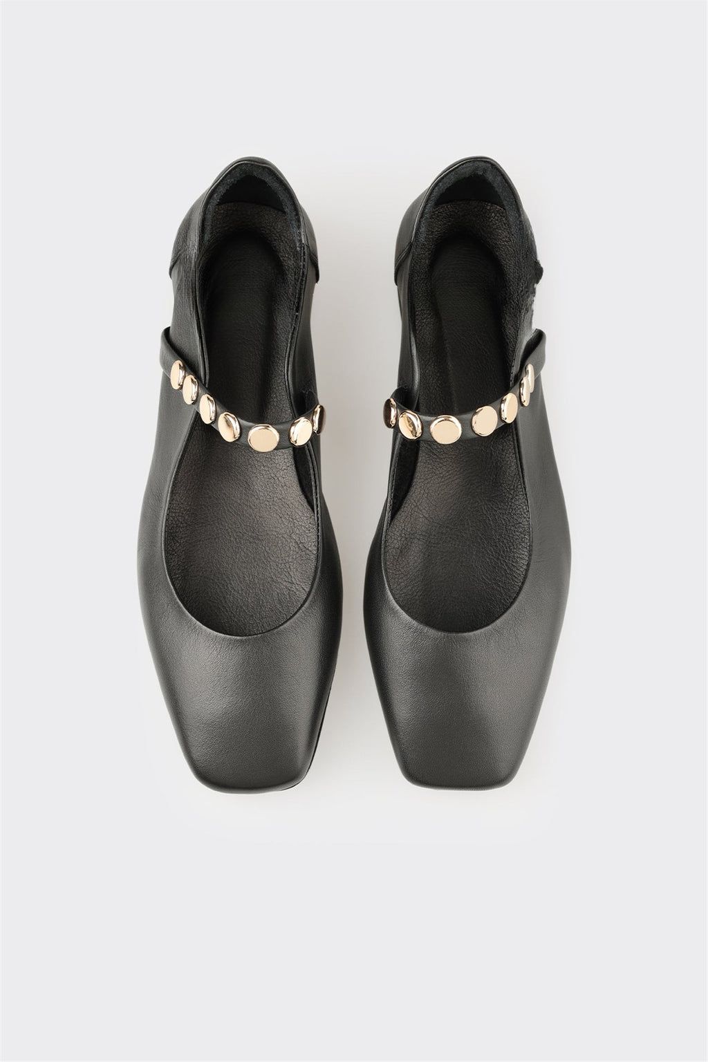Black Leather Women's Casual Shoe