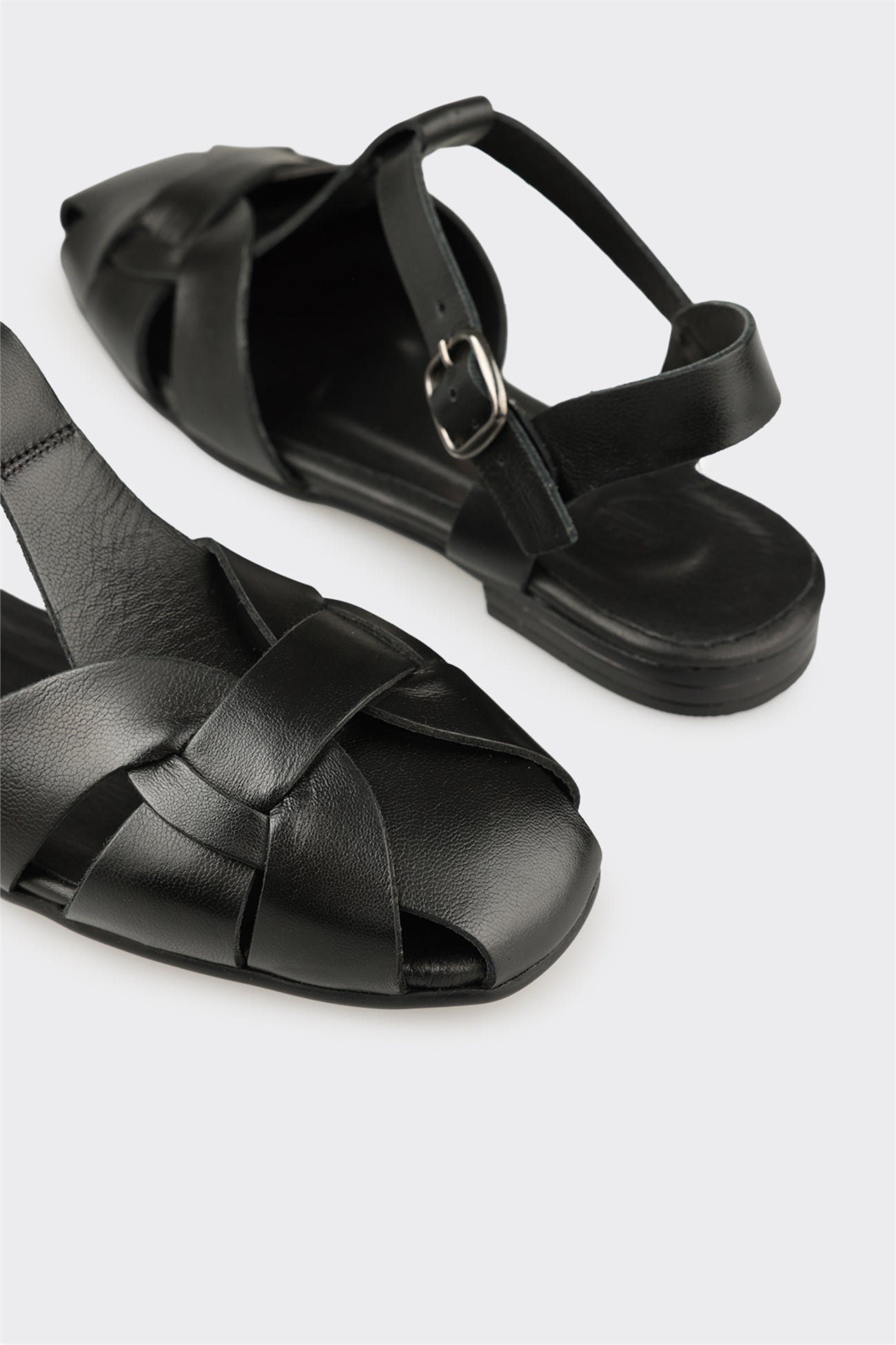 Black Leather Women's Casual Shoe