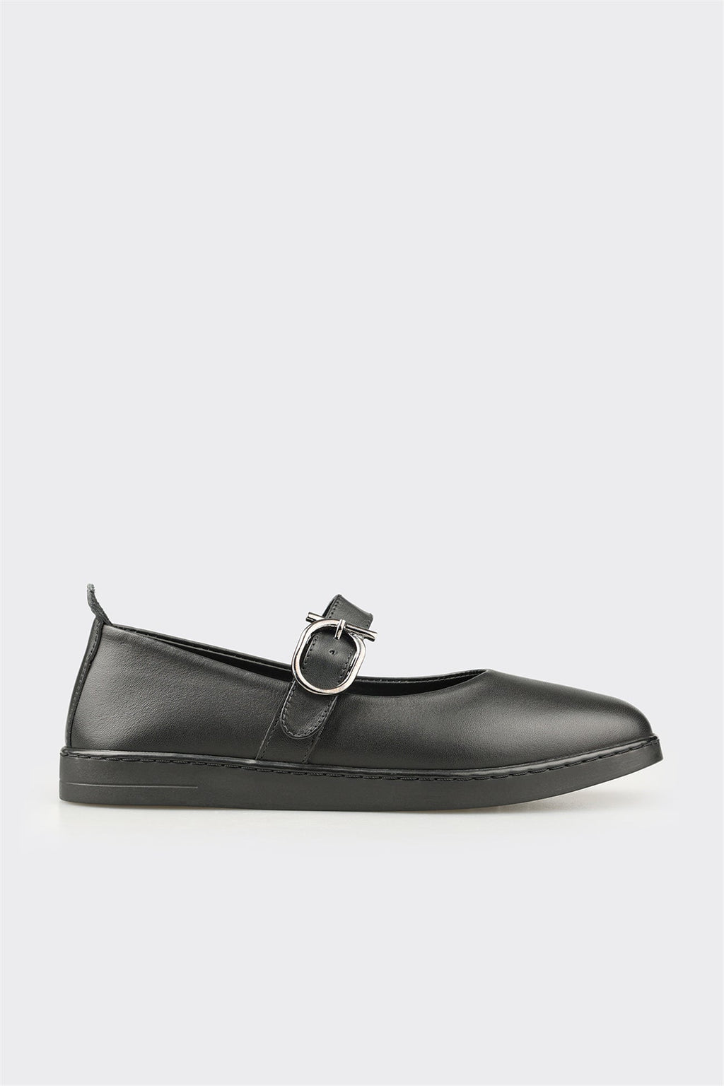 Black Leather Women's Casual Shoe