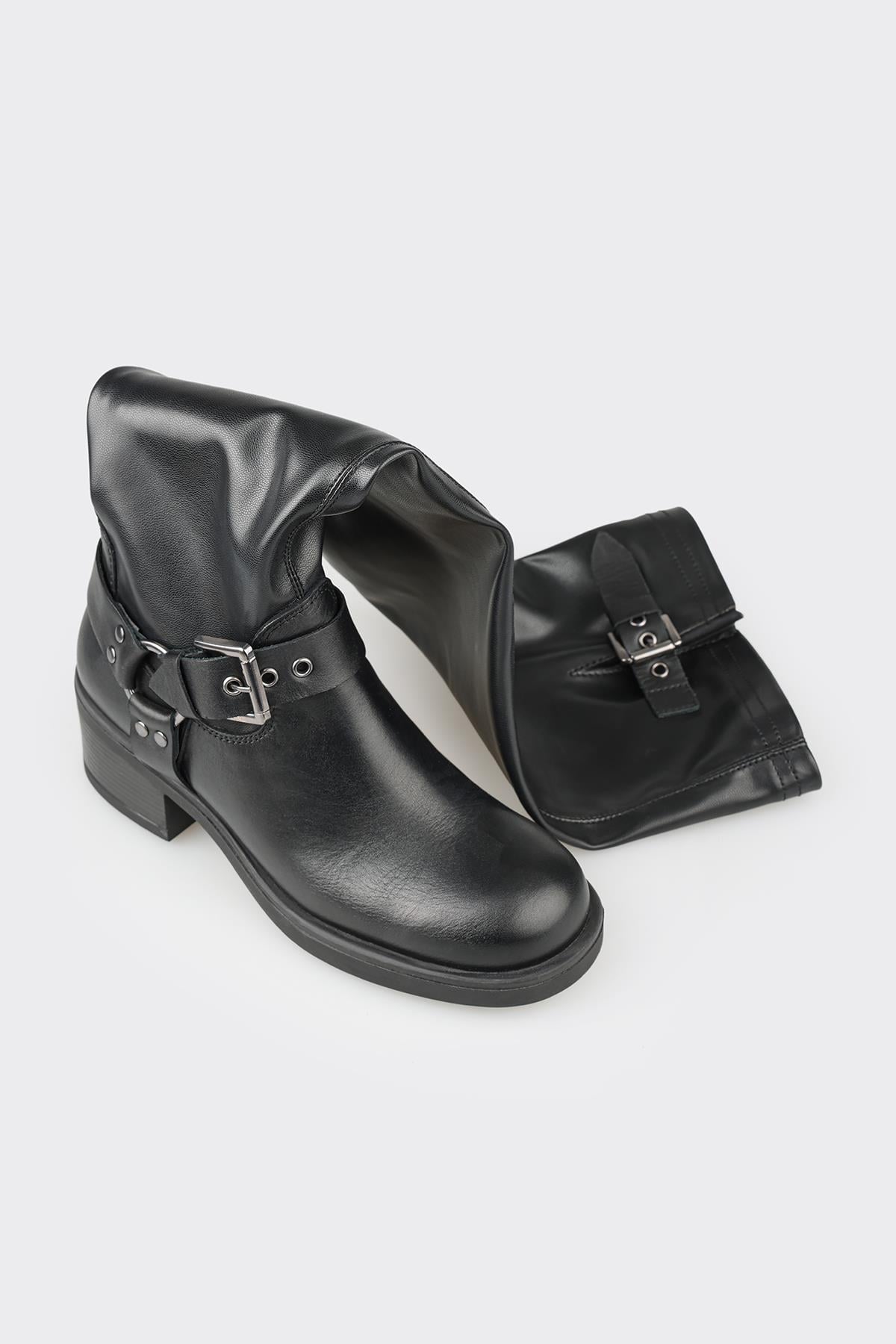 Black Women's Flat Tall Boot