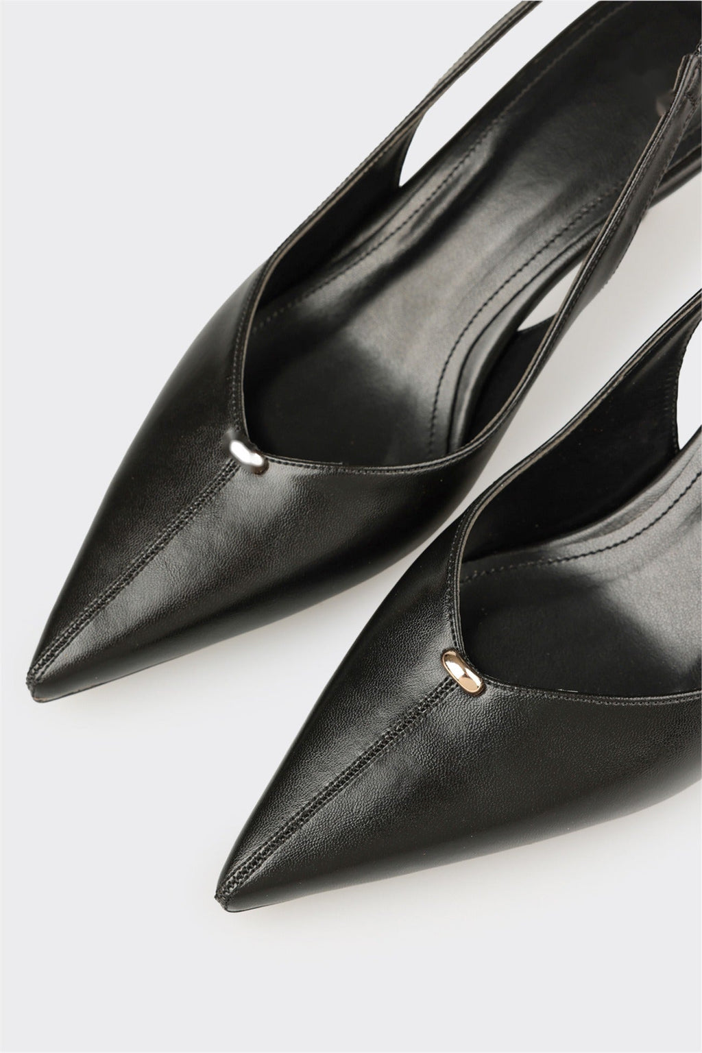 Black Women's Classic Shoe