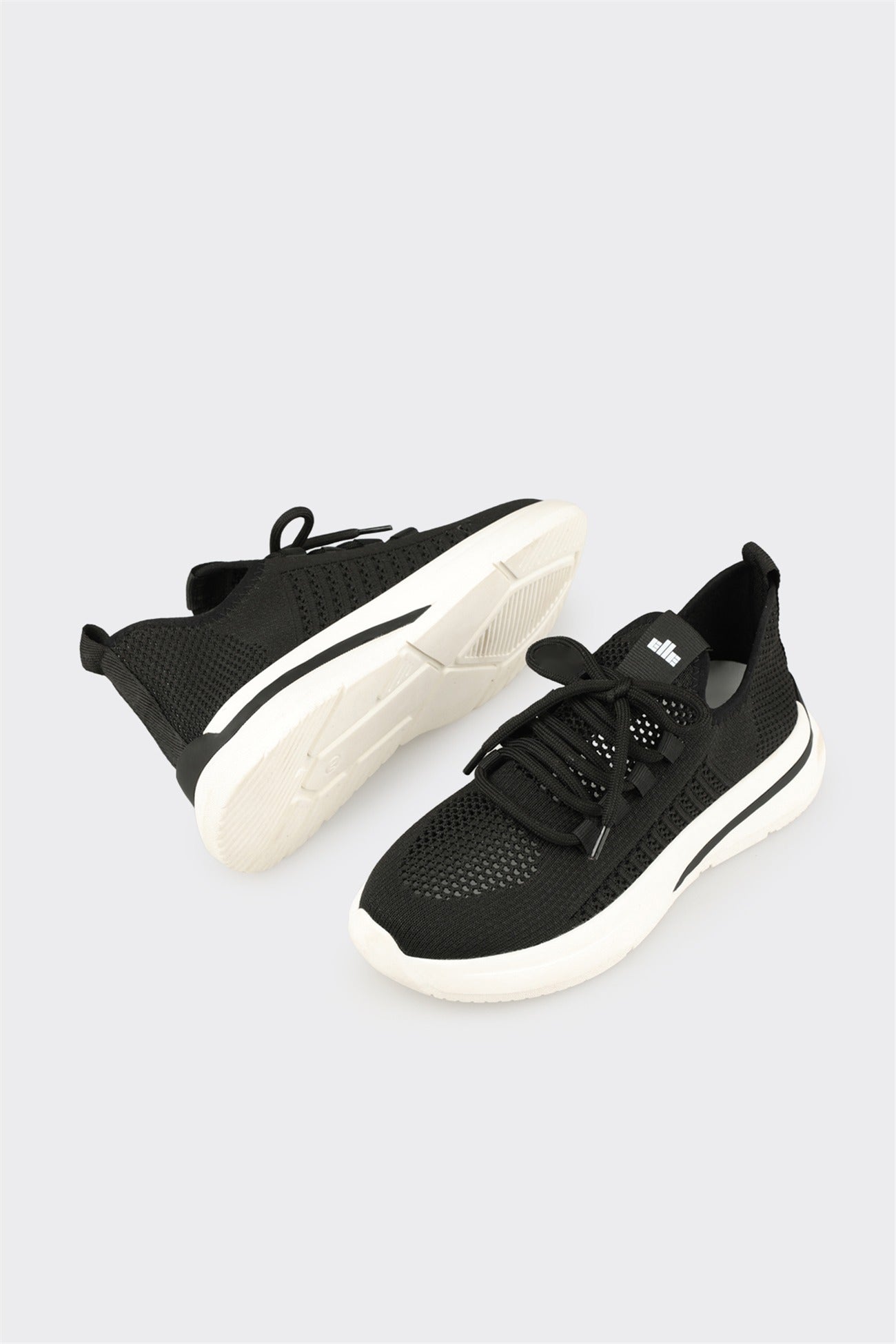 Black Women's Sneaker