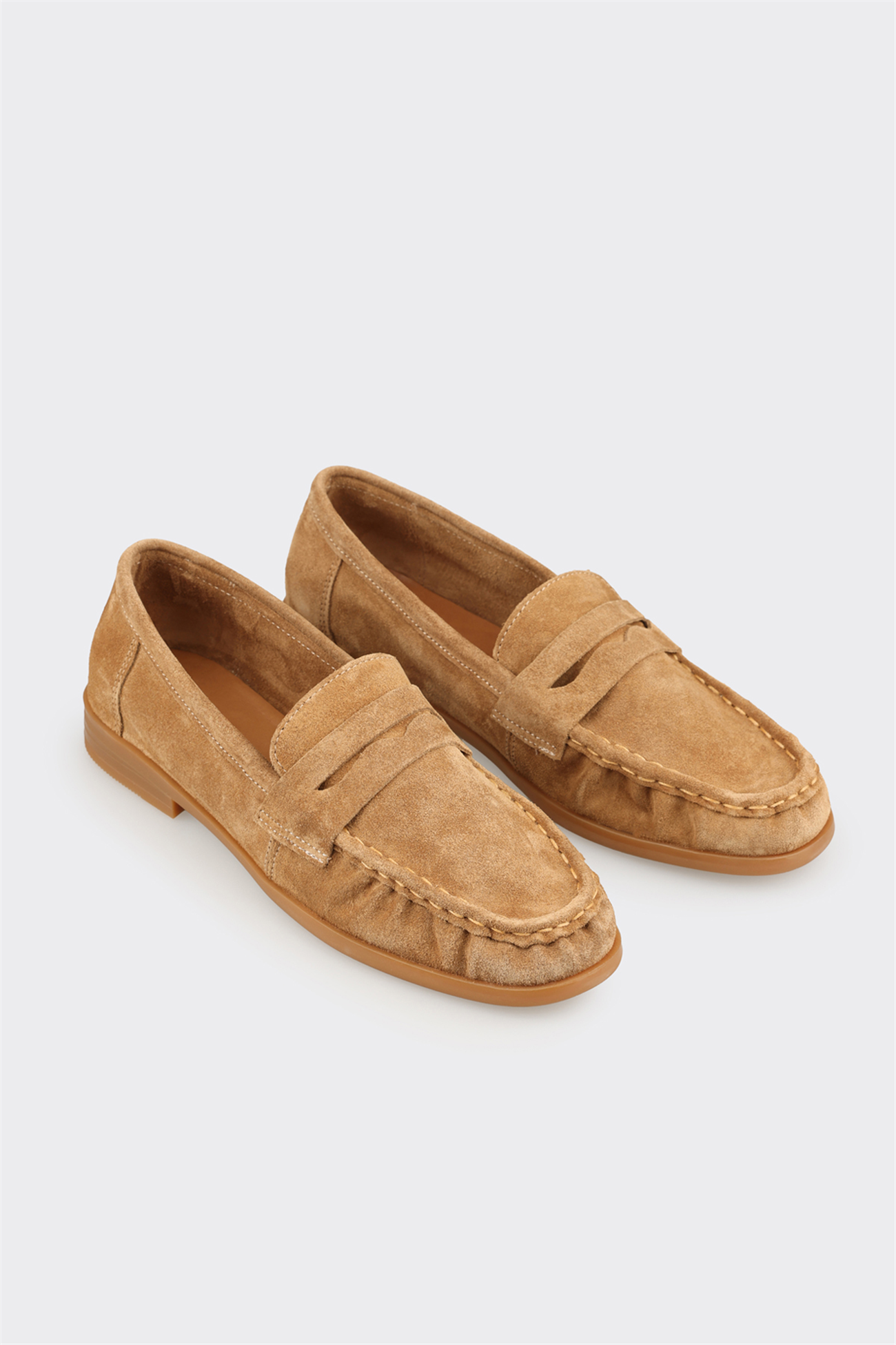 Tan Leather Women's Casual Shoe