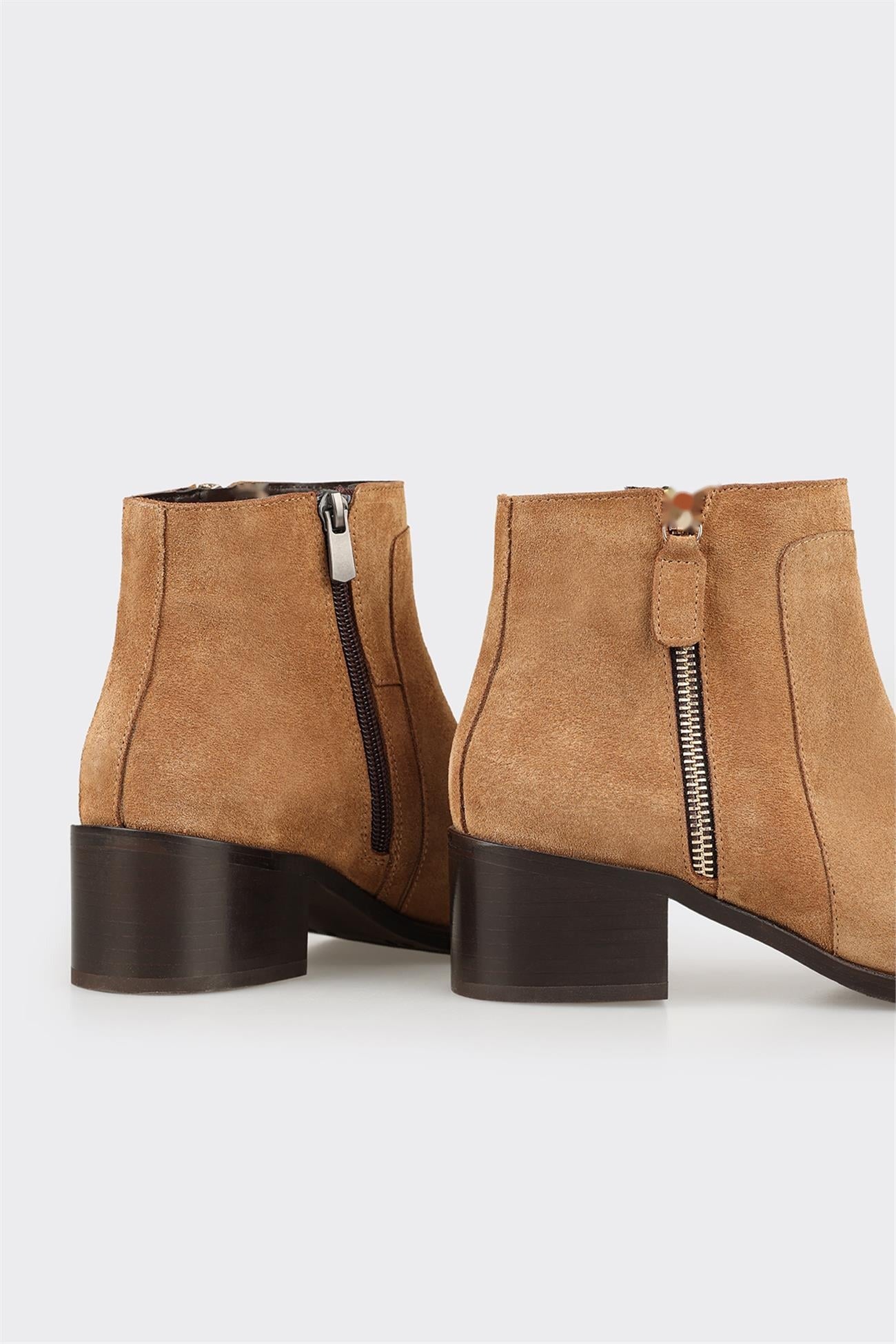 Tan Leather Women's Classic Boot