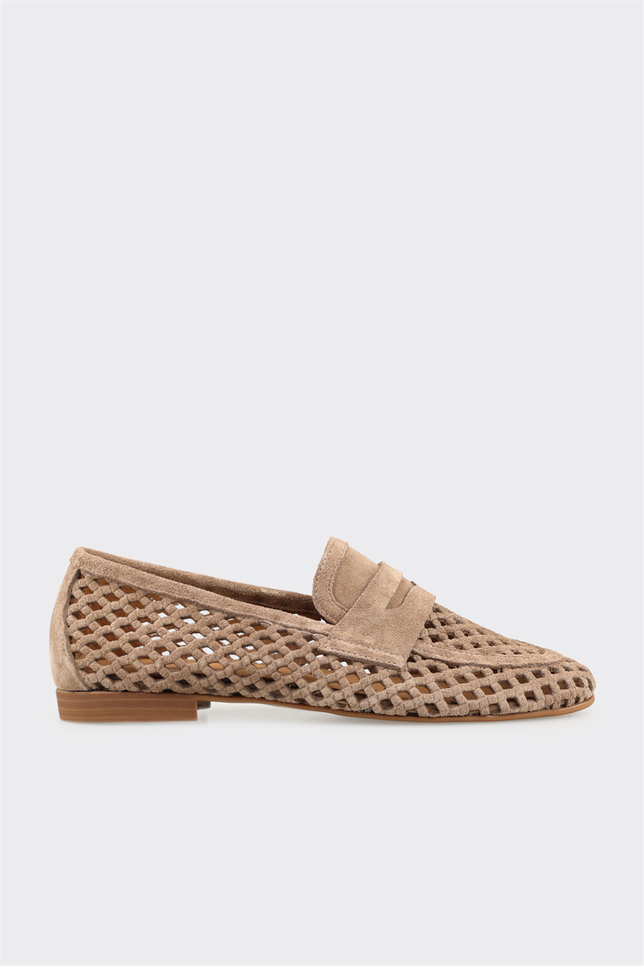 Taupe Leather Women's Casual Shoe