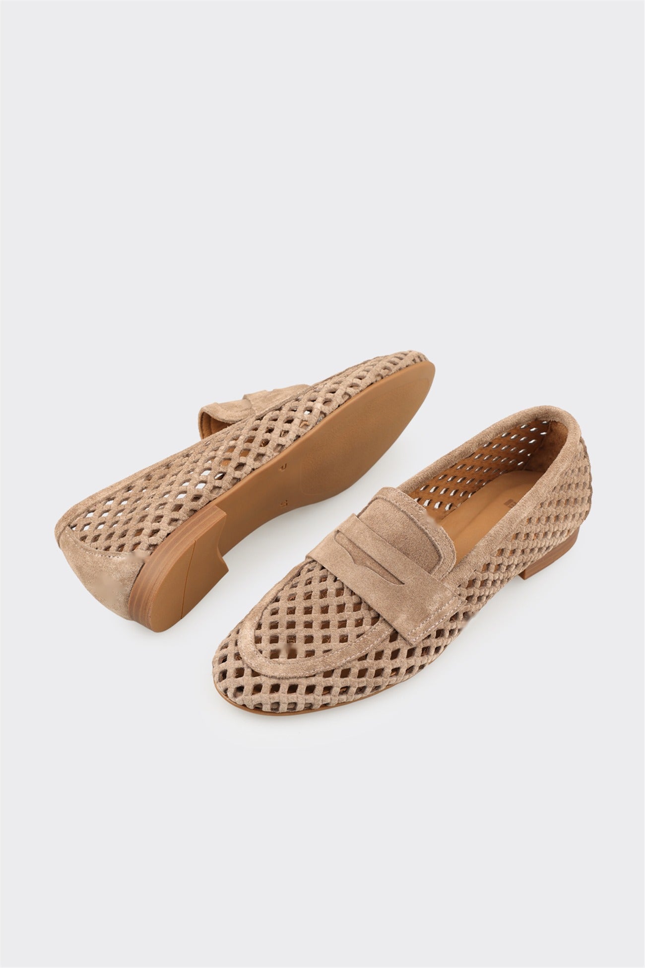 Taupe Leather Women's Casual Shoe