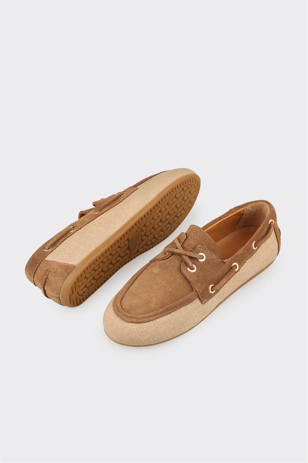 Taupe Leather Women's Casual Shoe
